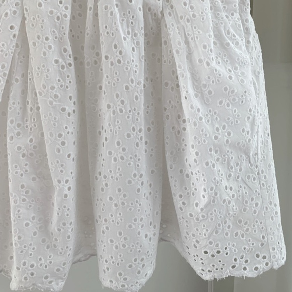 Aritzia Talula size 0 open back halter eyelet dress - Picture 8 of 16